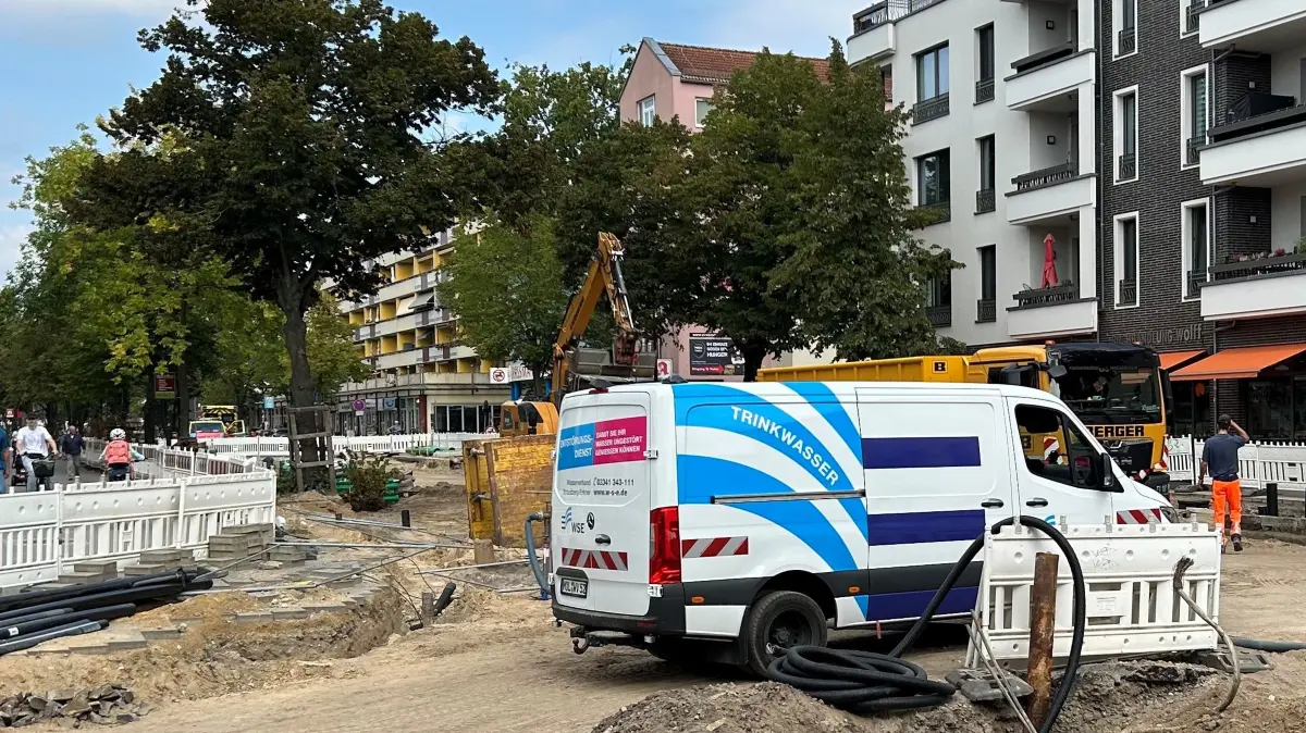 Bauarbeiten in Erkner: Der Wasserverband Strausberg Erkner (WSE) will an der Friedrichstraße eine Trinkwassertransportleitung "umbinden". Dazu ist eine Unterbrechung notwendig. Welche Gebiet betroffen sind. (Symbolfoto)