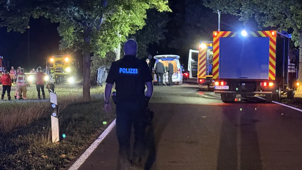 Die Straße zwischen Krangen und Zermützel blieb bis Samstagmorgen gesperrt.