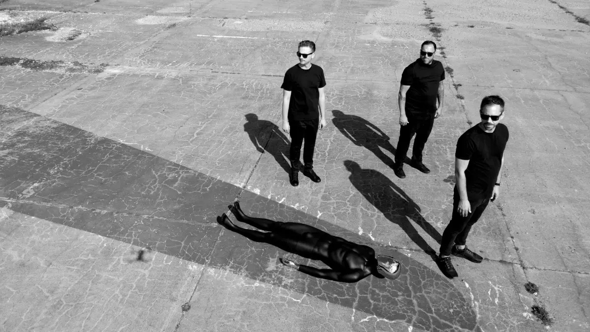 Am 3. Oktober, 19 Uhr, ist die Elektropopband Hycomat zum ersten Mal zu Gast auf der Burg. In ihrem Konzert thematisieren die Musiker Gegenwart und Vergangenheit.