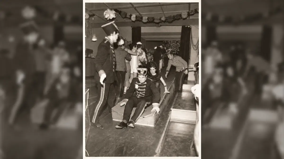 Die Rutsche zum Saal des Kulturhauses. Die Aufnahme stammt höchstwahrscheinlich aus dem Jahr 1968.
