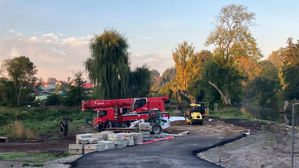 Bombe in Oranienburg, Fundstelle Havelwiesen im Ortsteil Sachsenhausen, Chausseestraße gesperrt