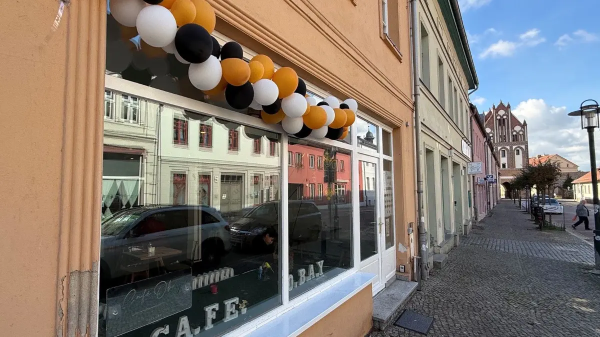 Café Obay in der Rudolf-Breitscheid-Straße in Gransee