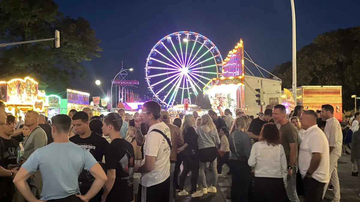 Das Stadtfest in Eisenhüttenstadt sorgt immer wieder für Diskussion. Nun fordert ein Antrag eine Neuausrichtung. Der Zeitplan für 2027 könnte sehr eng werden. Zu eng?