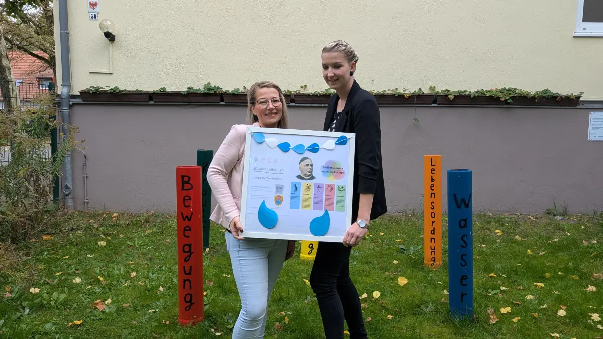 Marion Walter (l.) und Anne Leimann bilden das Leitungsteam der Kneipp-Kita Sonnenschein in Neulewin. Die Umsetzung der fünf Säulen der Kneipp-Pädagogik ist ihnen eine Herzensangelegenheit.