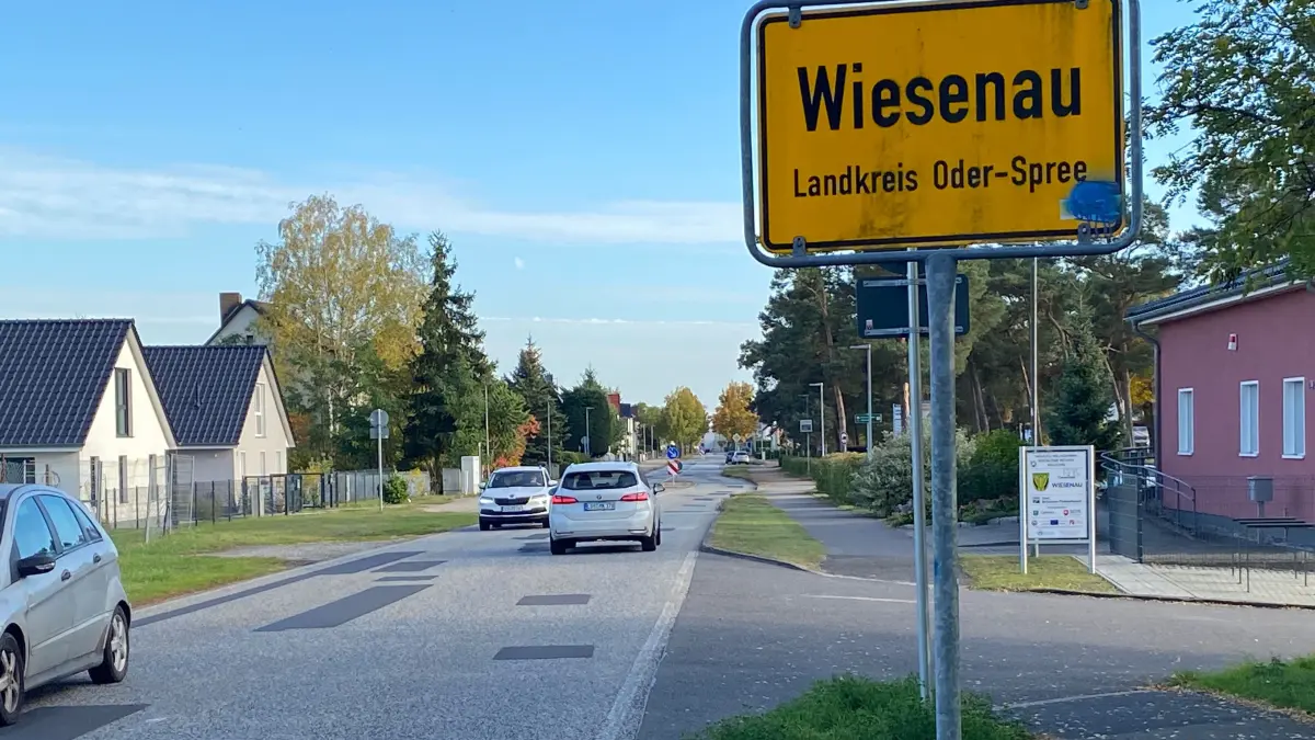 Nehmen einen dritten Anlauf für eine zweite verkehrsberuhigte Zone in Wiesenau: die Gemeindevertreter in Wiesenau. Gerade sollen von der Amtsverwaltung dafür neue Werte ausgelesen und an den Kreis weitergeleitet werden.