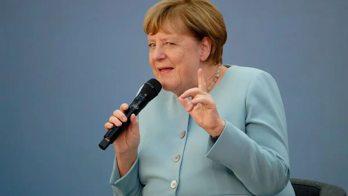 Altkanzlerin Angela Merkel (CDU): Die ehemalige Bundeskanzlerin Angela Merkel (CDU) spricht bei der Digitalmesse Digital X der Deutschen Telekom. (zu dpa: «Merkel wirbt für Bundespräsidentin»)